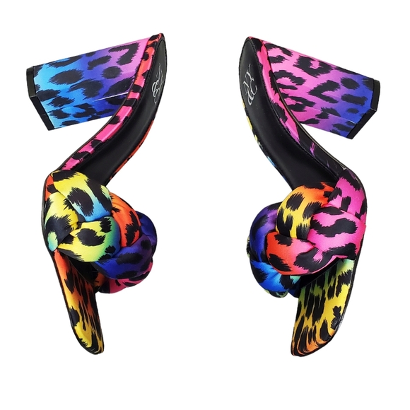 NY&C Womens Colorful Animal Print Satin Square Toe Block Heel Shoes Size 6.5 - Picture 2 of 10